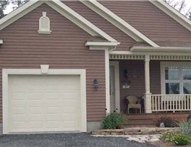 Residential Garage Doors Photo 72