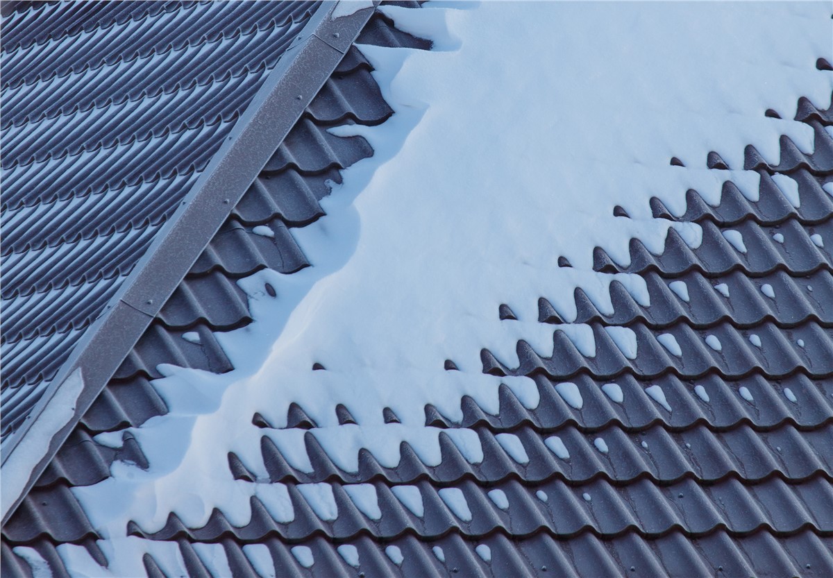 Why Winter is the Perfect Time for a Metal Roofing Installation