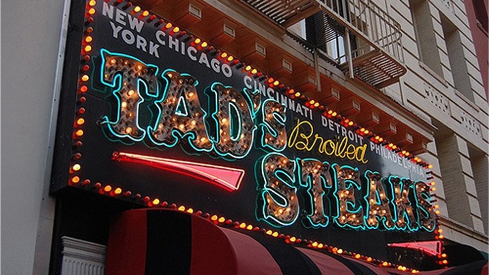 Neon Signs 4 Photo 1