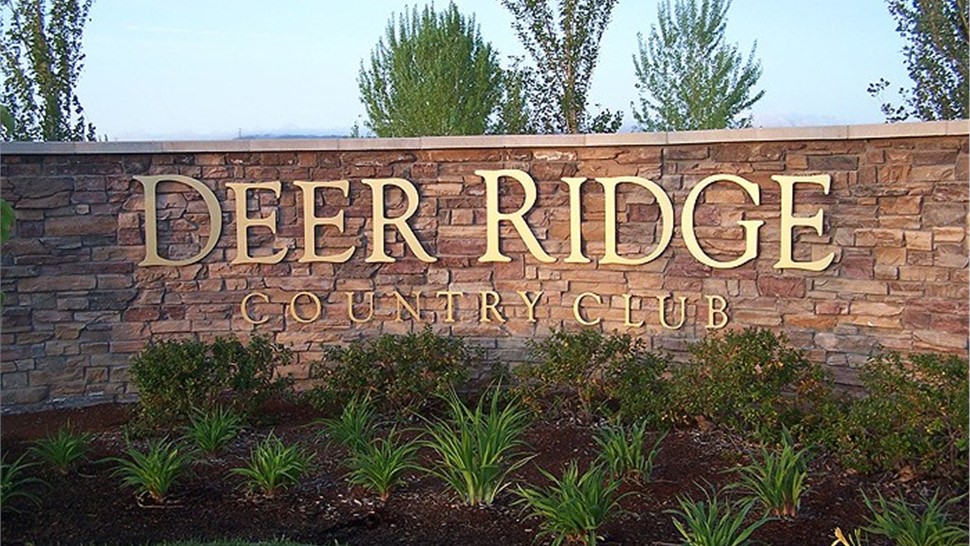 Golf Course Signs - ONLY 1 PIC Photo 1