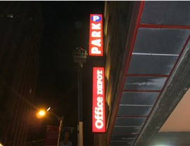 Projecting Signs 7 Photo 2