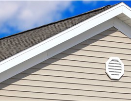 Siding Photo 3