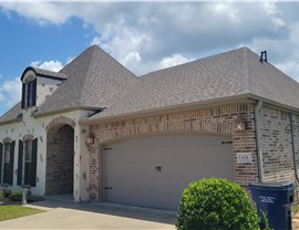 Luxury Shingles Photo 55