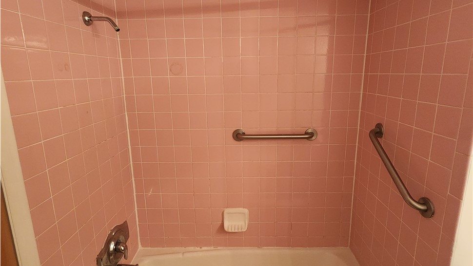 Baths Project in Muskegon, MI by Home Pro of West Michigan