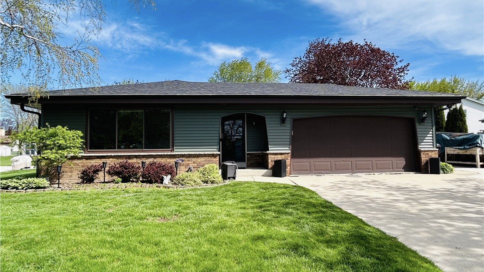 Siding Project in Greenfield, WI by HomeSealed Exteriors