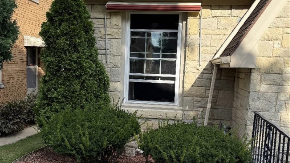 Windows Project in Milwaukee, WI by HomeSealed Exteriors