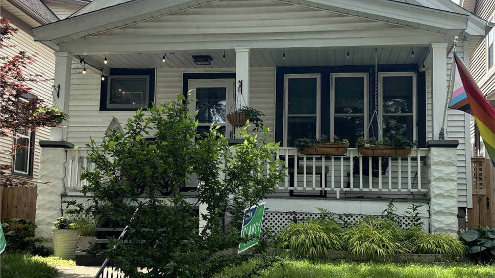 Windows Project in Milwaukee, WI by HomeSealed Exteriors