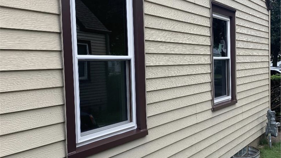 Windows Project in Milwaukee, WI by HomeSealed Exteriors