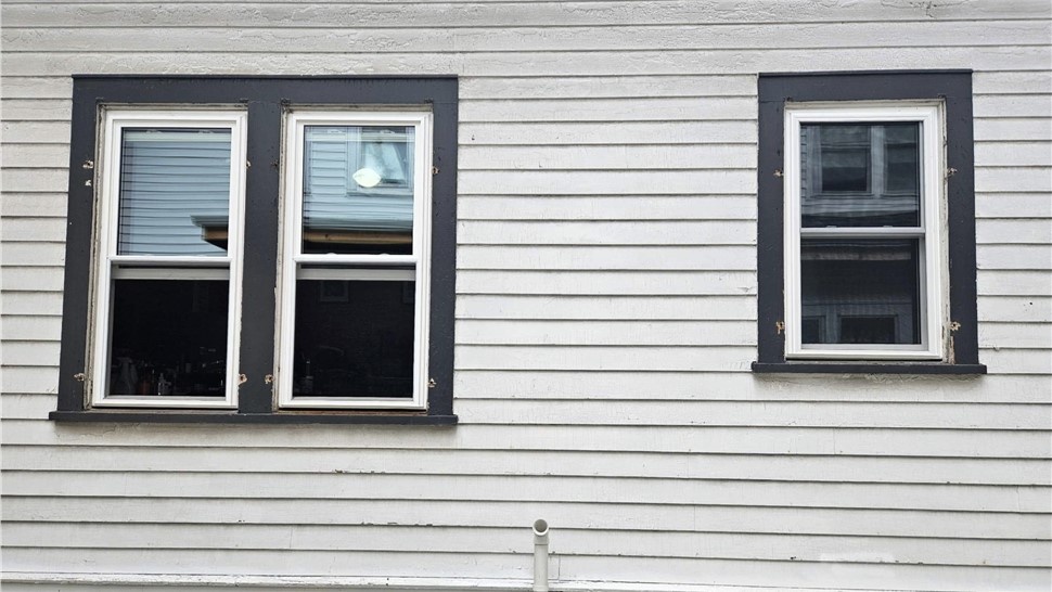 Windows Project in Milwaukee, WI by HomeSealed Exteriors