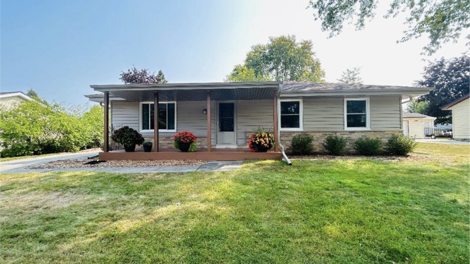 Siding, Windows Project in Saukville, WI by HomeSealed Exteriors