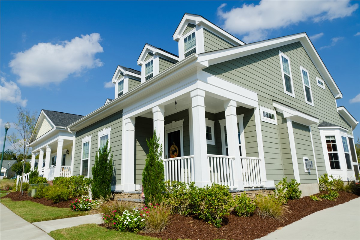 Protect Your Home Against Extreme Weather & Heat with Insulated Vinyl Siding