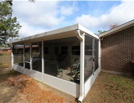 Screen Rooms Photo 3