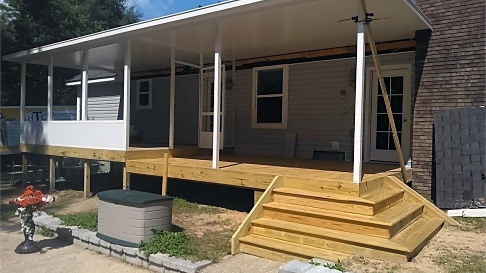 Sunrooms & Enclosures Project in Crestview, FL by Hometown Contractors, Inc.