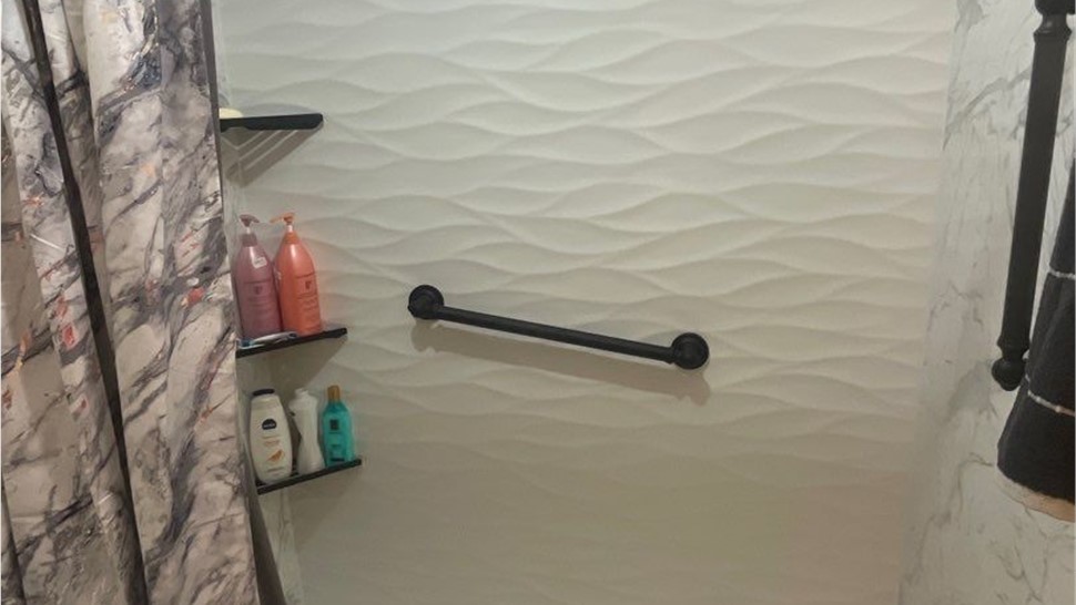 Tubs & Showers Project in Milton, FL by Hometown Contractors, Inc.