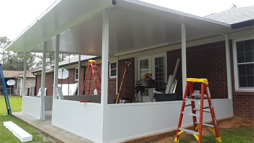 Sunrooms & Enclosures Project in Milton, FL by Hometown Contractors, Inc.