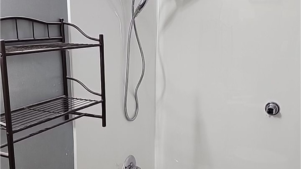 Tubs & Showers Project in Mobile, AL by Hometown Contractors, Inc.