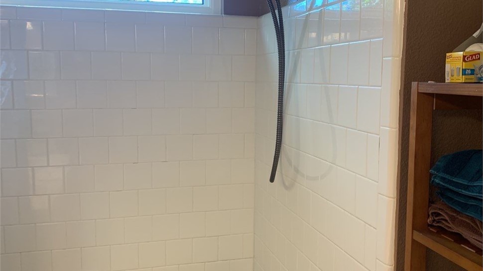 Tubs & Showers, Tubs & Showers Project in Cantonment, FL by Hometown Contractors, Inc.