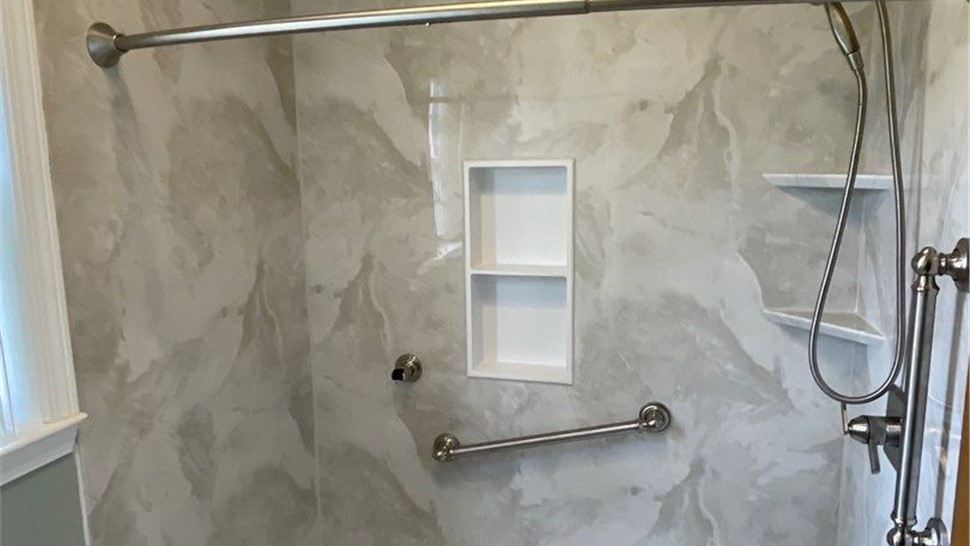 Tubs & Showers Project in Cantonment, FL by Hometown Contractors, Inc.