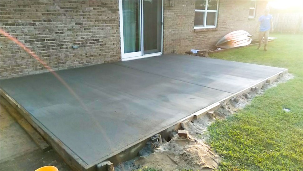 Sunrooms & Enclosures Project in Niceville, FL by Hometown Contractors, Inc.