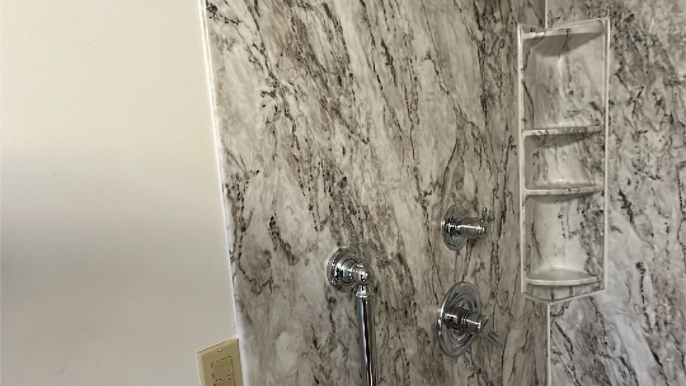 Tubs & Showers Project in Wewahitchka, FL by Hometown Contractors, Inc.