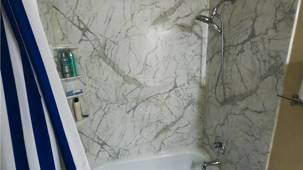 Tubs & Showers, Tubs & Showers Project in Milton, FL by Hometown Contractors, Inc.