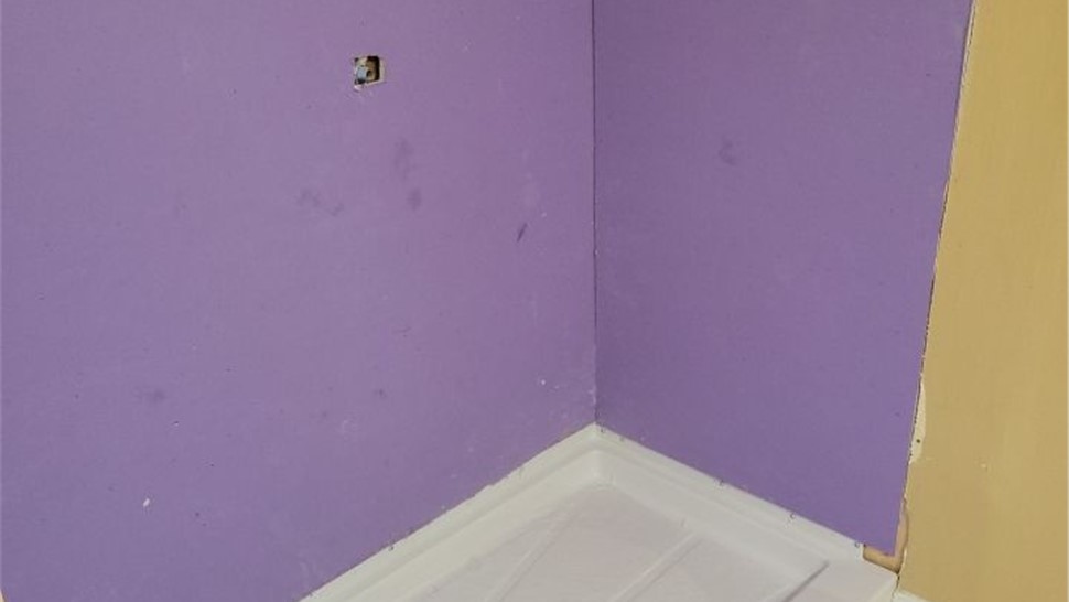 Tubs & Showers, Tubs & Showers Project in Gulf Breeze, FL by Hometown Contractors, Inc.