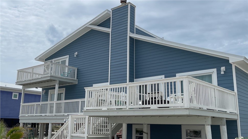 Siding Project in Navarre, FL by Hometown Contractors, Inc.