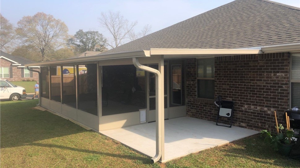Sunrooms & Enclosures Project in Bellview, FL by Hometown Contractors, Inc.