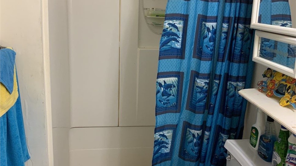 Tubs & Showers, Tubs & Showers Project in Cantonment, FL by Hometown Contractors, Inc.