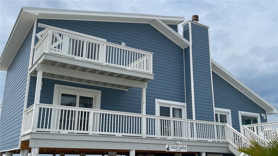 Siding Project in Navarre, FL by Hometown Contractors, Inc.