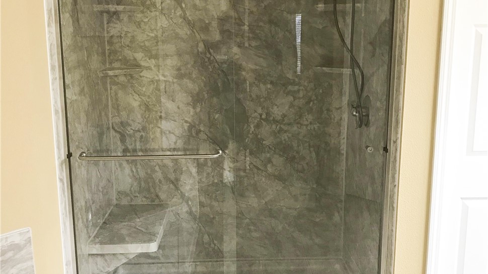 Tubs & Showers, Tubs & Showers Project in Milton, FL by Hometown Contractors, Inc.