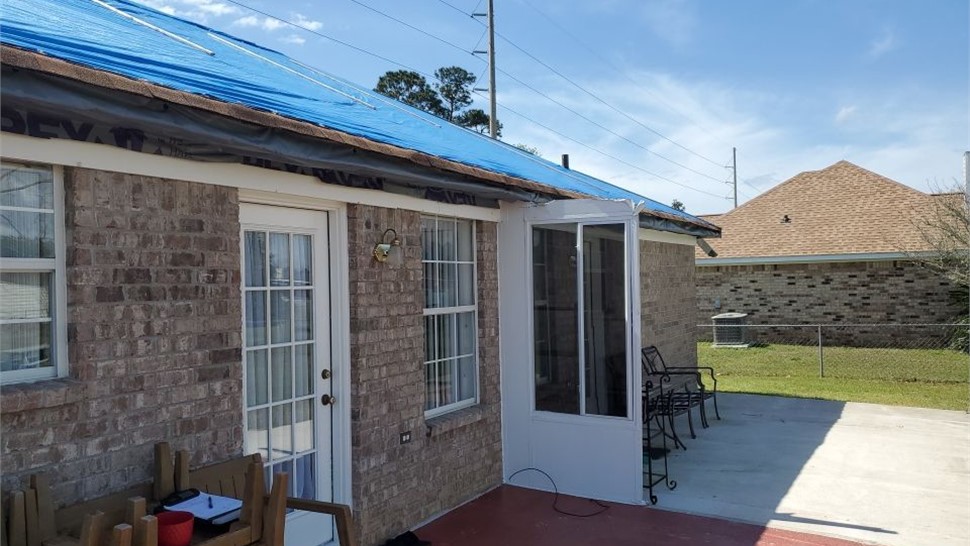 Sunrooms & Enclosures Project in Lillian, AL by Hometown Contractors, Inc.