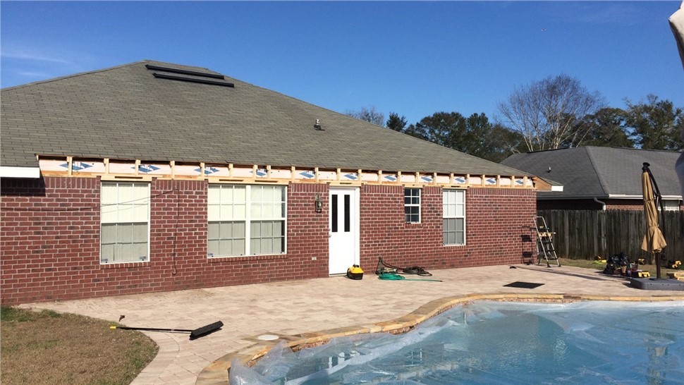 Sunrooms & Enclosures Project in Milton, FL by Hometown Contractors, Inc.