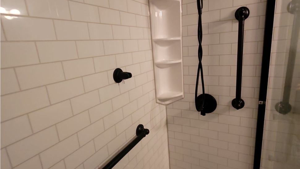 Tubs & Showers Project in Gulf Breeze, FL by Hometown Contractors, Inc.