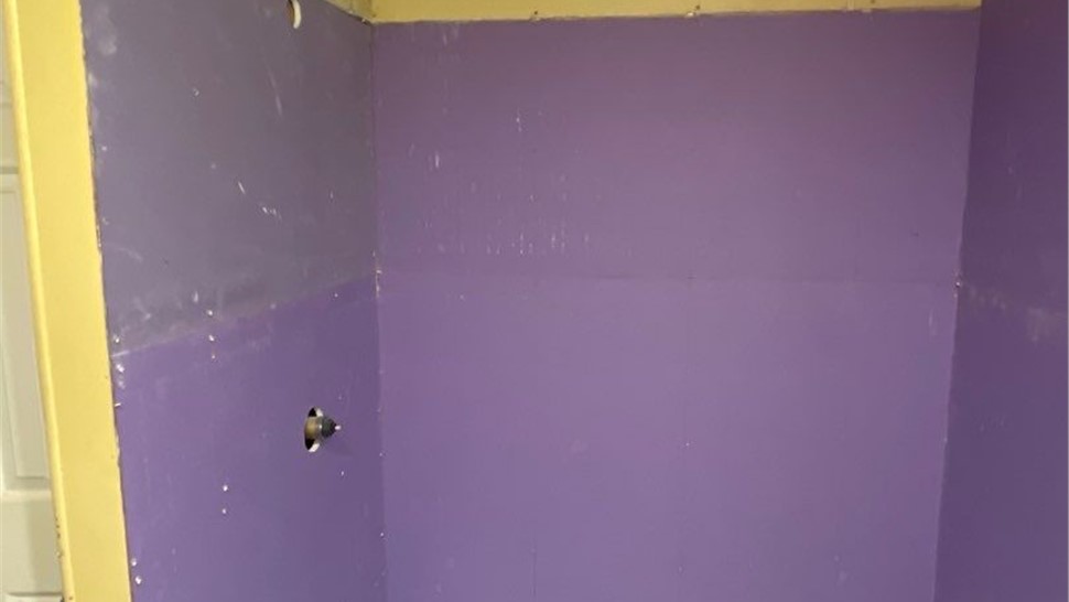 Tubs & Showers Project in Brewton, AL by Hometown Contractors, Inc.