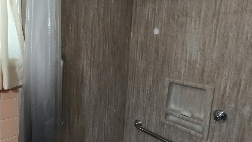 Tubs & Showers, Tubs & Showers Project in Pensacola, FL by Hometown Contractors, Inc.