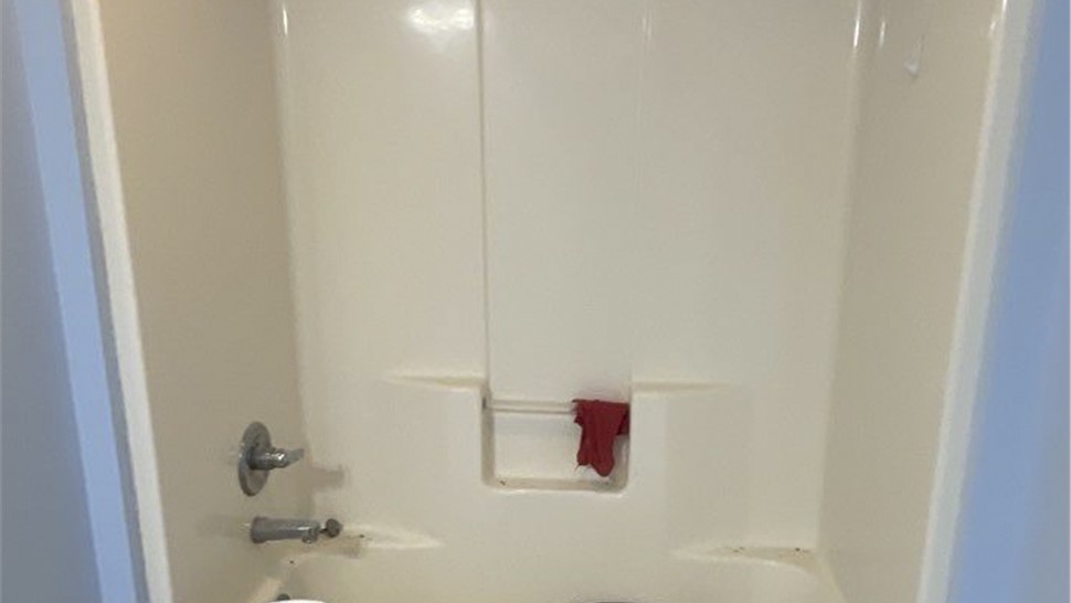 Tubs & Showers, Tubs & Showers Project in Milton, FL by Hometown Contractors, Inc.