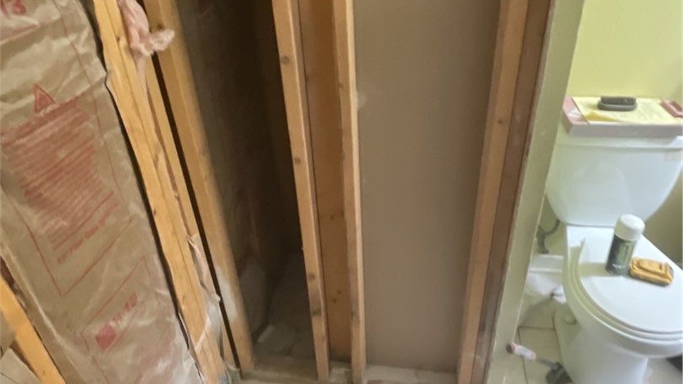 Tubs & Showers, Tubs & Showers Project in Cantonment, FL by Hometown Contractors, Inc.