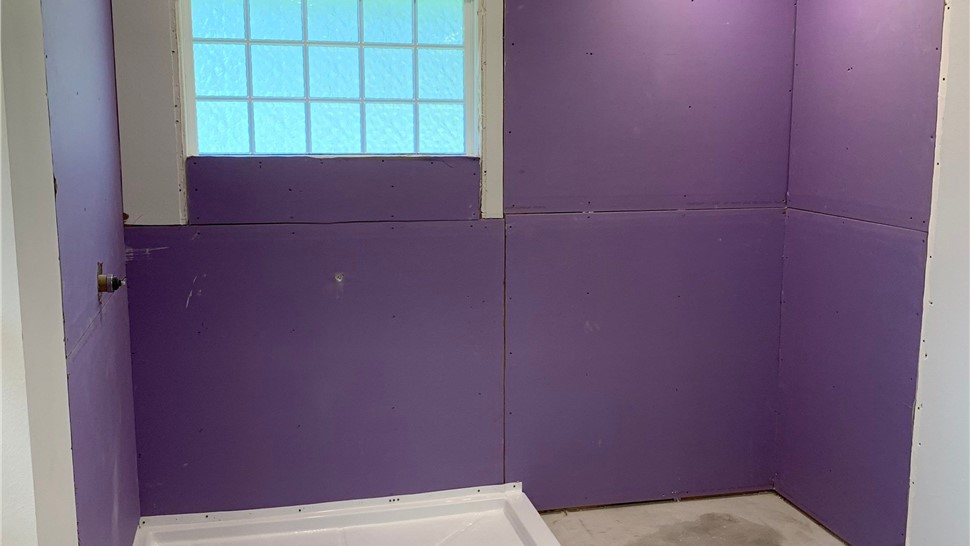 Tubs & Showers, Tubs & Showers Project in Navarre, FL by Hometown Contractors, Inc.