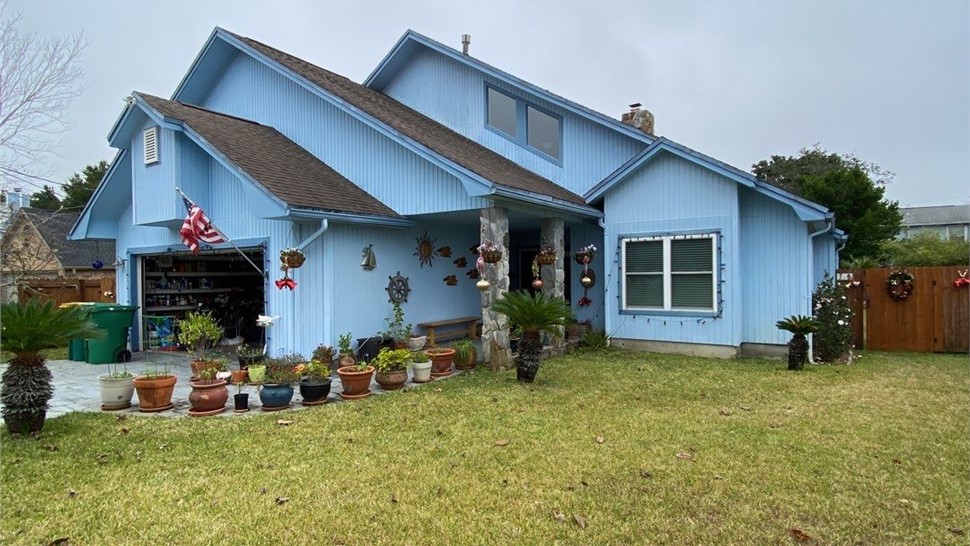 Siding, Siding Project in Destin, FL by Hometown Contractors, Inc.