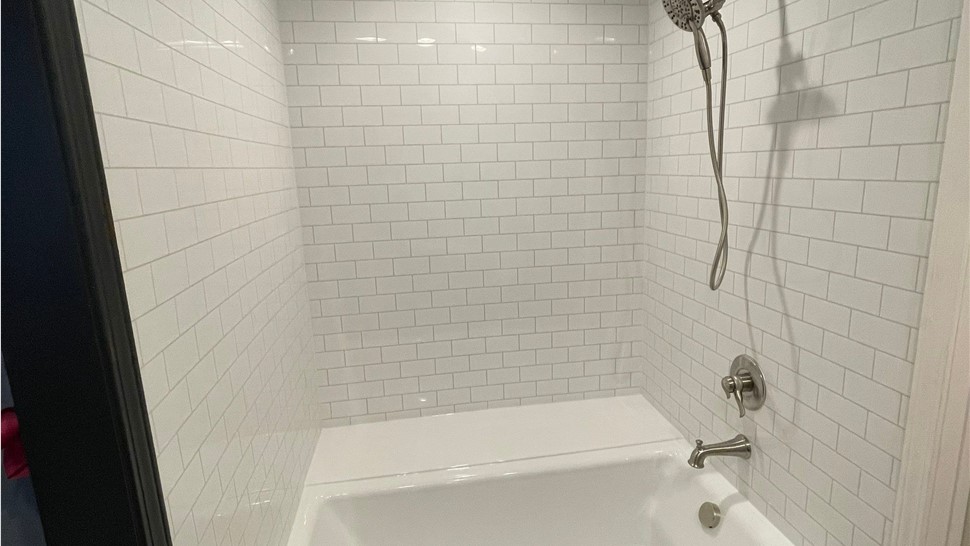Tubs & Showers Project in Pace, FL by Hometown Contractors, Inc.