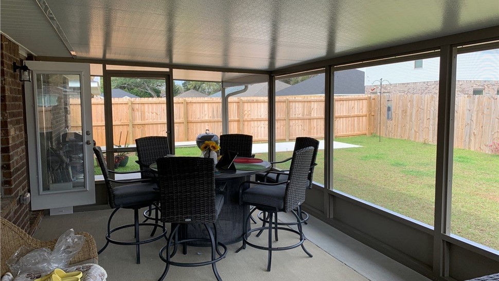 Sunrooms & Enclosures Project in Bellview, FL by Hometown Contractors, Inc.