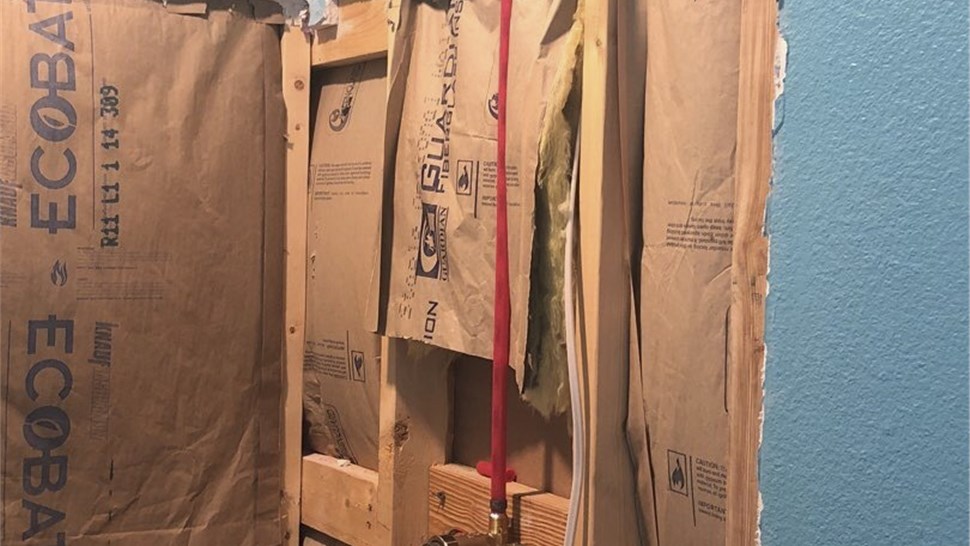 Tubs & Showers Project in Milton, FL by Hometown Contractors, Inc.