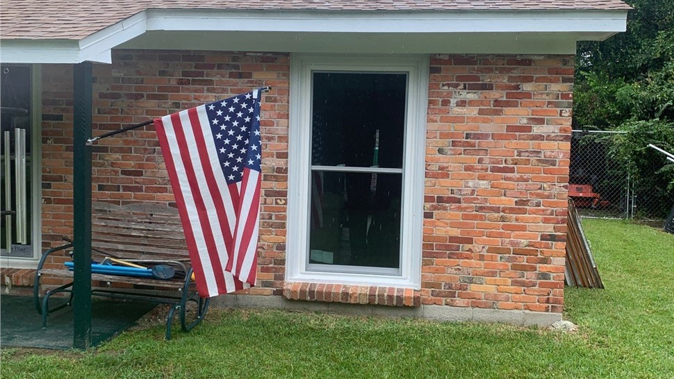 Windows & Doors Project in Milton, FL by Hometown Contractors, Inc.