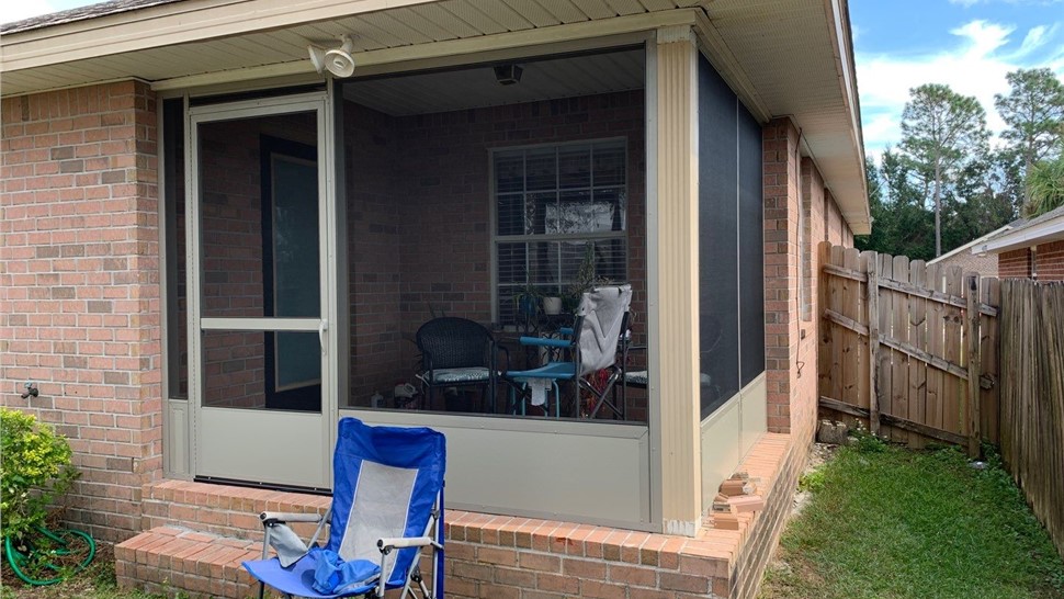 Sunrooms & Enclosures Project in Milton, FL by Hometown Contractors, Inc.