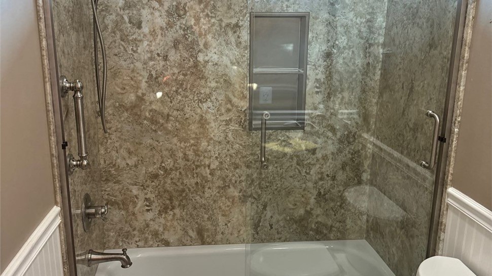 Tubs & Showers Project in Foley, AL by Hometown Contractors, Inc.