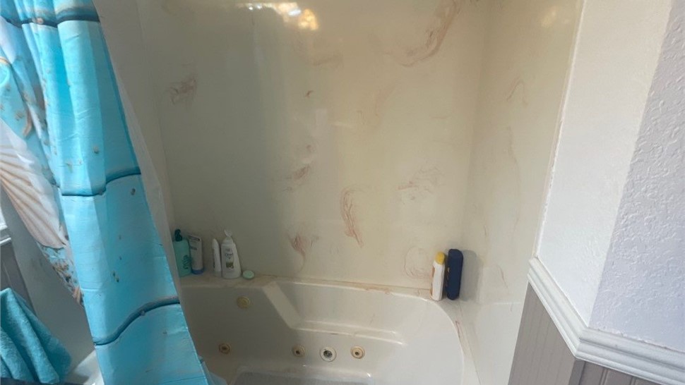 Tubs & Showers Project in Mary Esther, FL by Hometown Contractors, Inc.