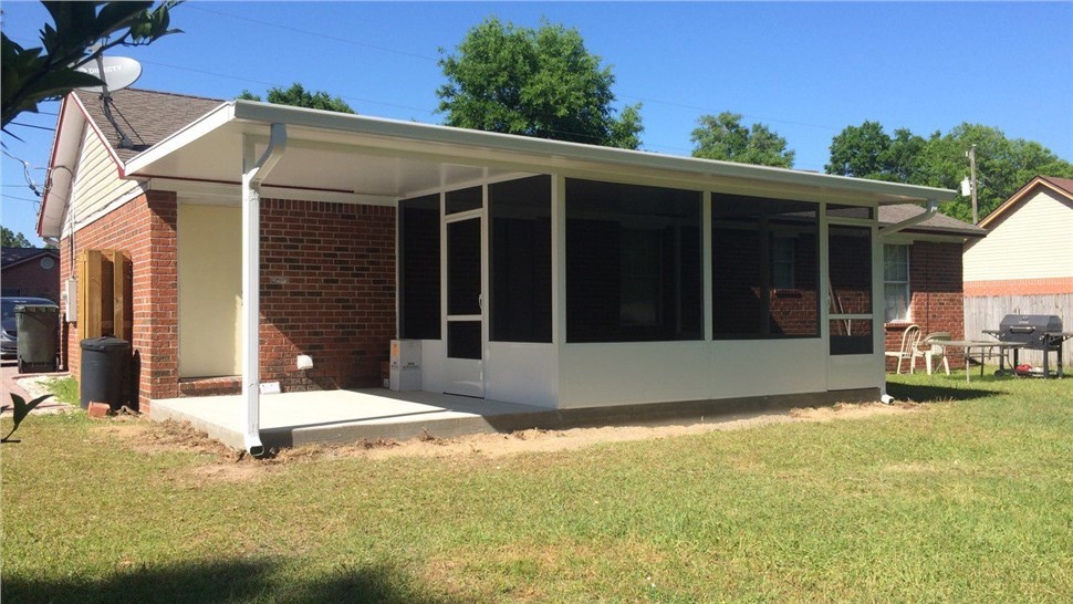 Sunrooms & Enclosures Project in Milton, FL by Hometown Contractors, Inc.
