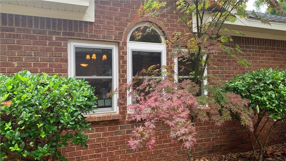 Windows & Doors Project in Mobile, AL by Hometown Contractors, Inc.