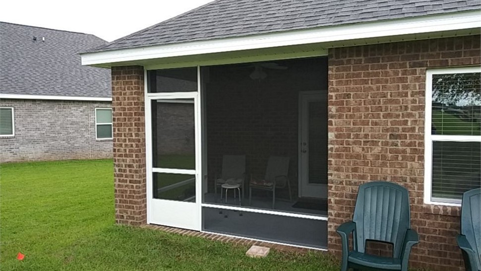 Sunrooms & Enclosures Project in Milton, FL by Hometown Contractors, Inc.